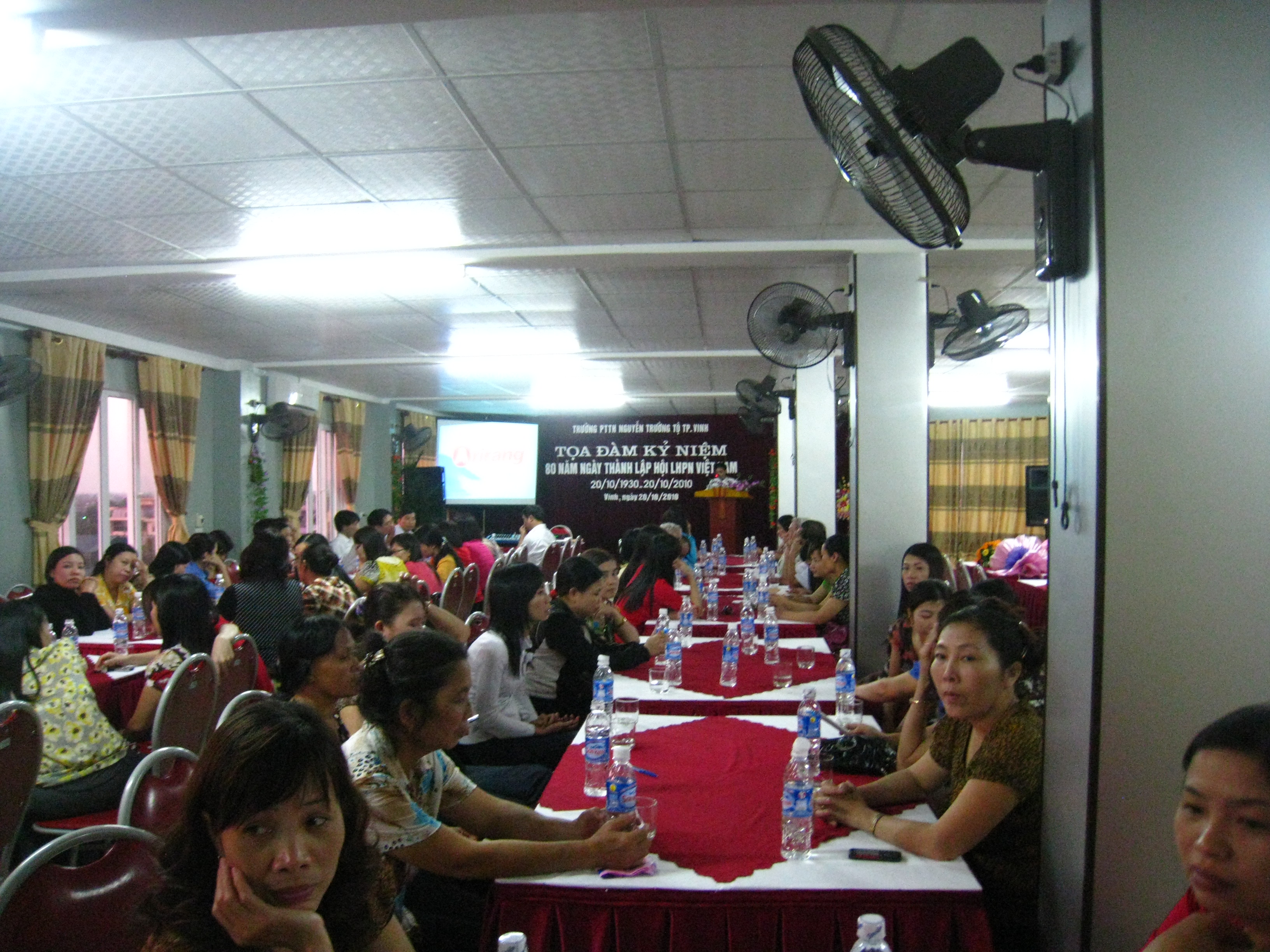 Tọa đàm kỷ niệm ngày thành lập hội liên hiệp phụ nữ Việt Nam
